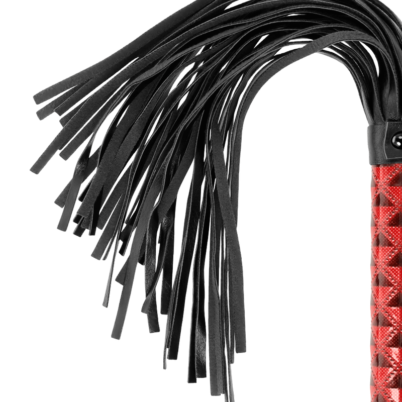 BEGME - RED EDITION VEGAN LEATHER FLOGGER - Image 3