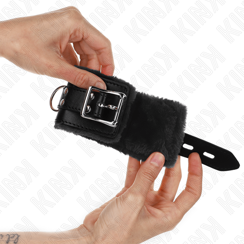 KINK - FUR LINED WRIST RESTRAINTS BLACK WITH BLACK BELT ADJUSTABLE 17-29 CM X 6 CM - Image 2