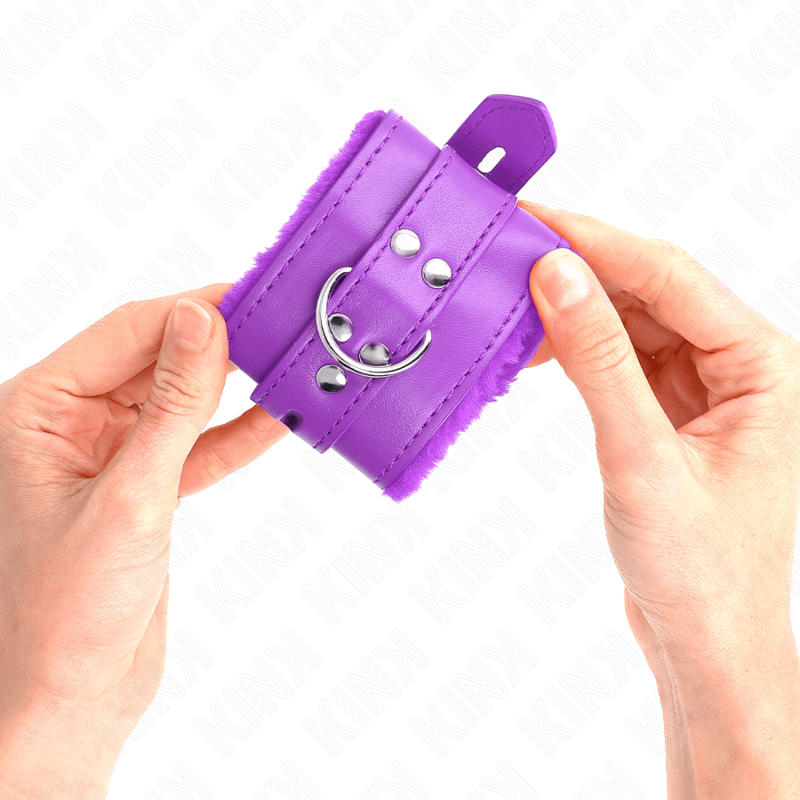 KINK - FUR LINED WRIST RESTRAINTS WITH SQUARE HOLES PURPLE AND PURPLE BELT ADJUSTABLE 17-29 CM X 6 CM - Image 3