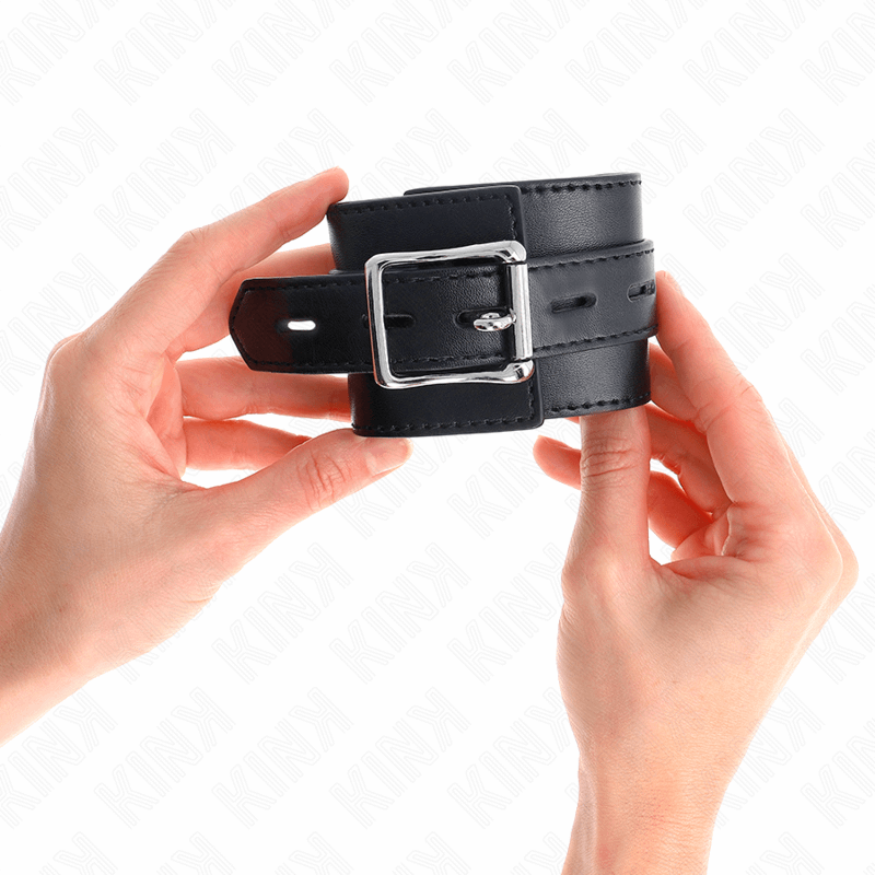 KINK - WRIST RESTRAINTS BLACK WITH BLACK BELT ADJUSTABLE 17-28 CM X 6 CM - Image 3